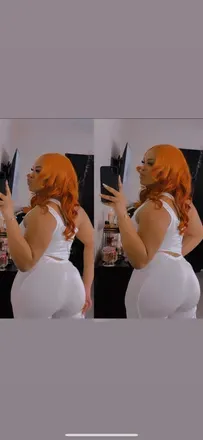 OnlyFans cuenta xxxsheloveebackshots header 2