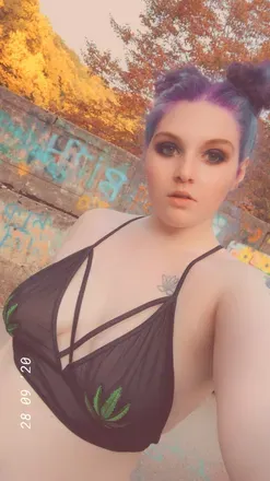 OnlyFans cuenta neondemon182 avatar 1
