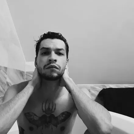 OnlyFans cuenta u238880040 header 2