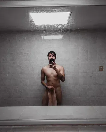 OnlyFans account  henrydn header 2