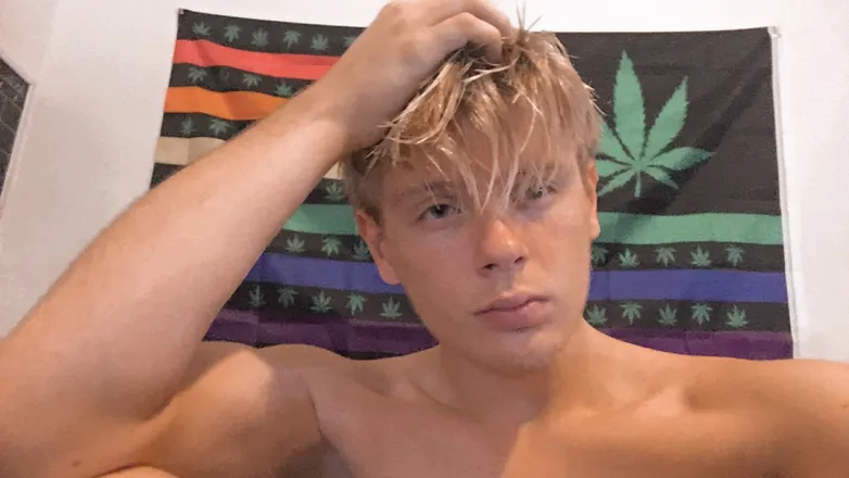 OnlyFans cuenta kamoney header 2