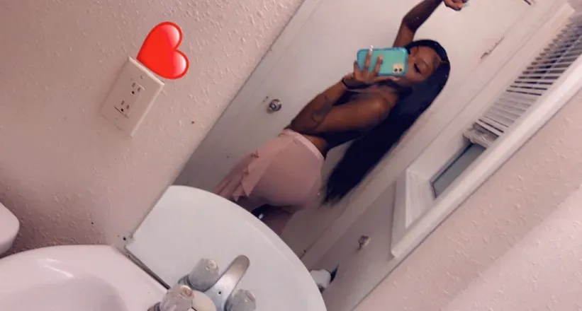 OnlyFans cuenta kashmereshoney avatar 1