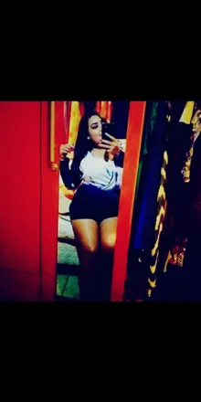 OnlyFans cuenta vickyvazve header 2