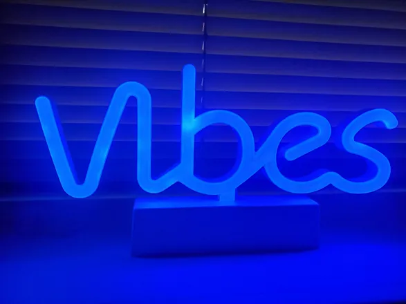 OnlyFans cuenta atl-auto-party header 2