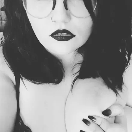 OnlyFans cuenta kittylogical avatar 1