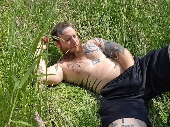 OnlyFans cuenta tigerironballs header 2