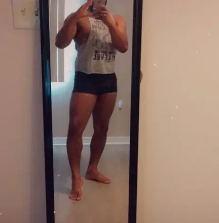 OnlyFans cuenta makemeurbottom avatar 1