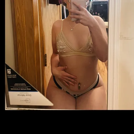 OnlyFans cuenta xoros header 2