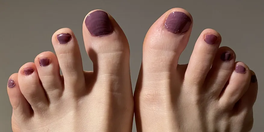 OnlyFans cuenta tootsiefetish2021 header 2