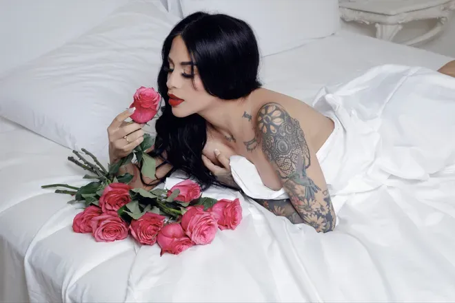 OnlyFans cuenta maggiesuarez avatar 1