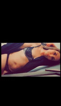 OnlyFans account  mindyjo header 2