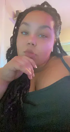 OnlyFans cuenta peachythealien avatar 1