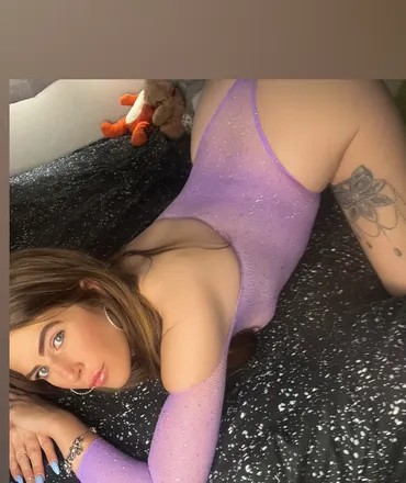 OnlyFans cuenta jessie_mayy header 2