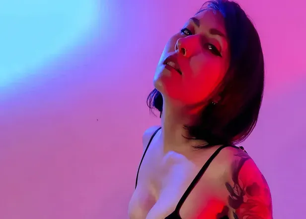OnlyFans cuenta akirakichii header 2