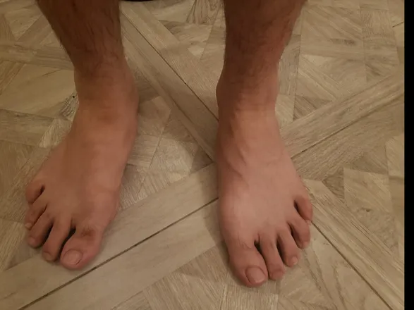 OnlyFans cuenta my_ugly_feet header 2
