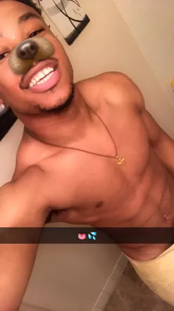 OnlyFans cuenta whitemade2x header 2