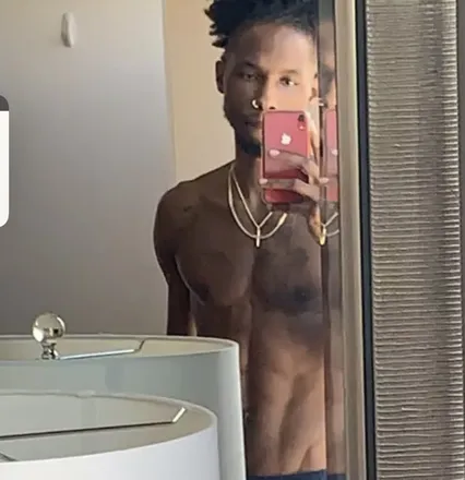 OnlyFans cuenta mikelawry87 avatar 1