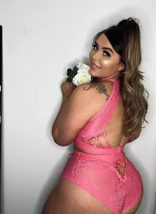 OnlyFans cuenta u224776872 header 2