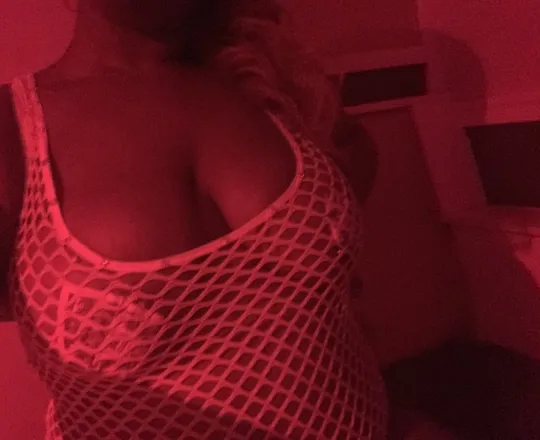 OnlyFans cuenta yummyyardie header 2
