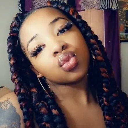 OnlyFans cuenta kimmyt0100 header 2