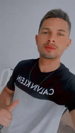 OnlyFans account  u10495562 avatar 1