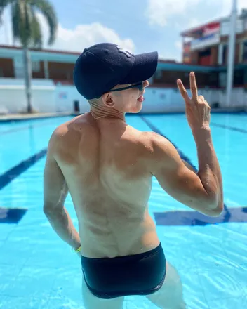OnlyFans cuenta jefferson_jr header 2