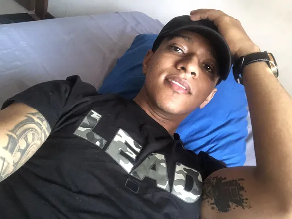 OnlyFans cuenta boybo1 header 2