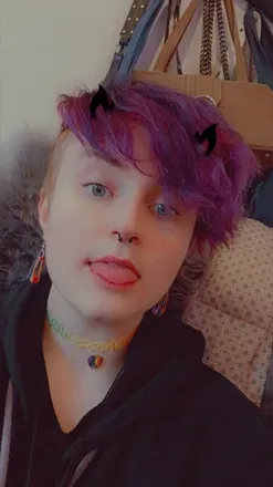 OnlyFans account  skyler_b00bs_thighs_uwu1 avatar 1