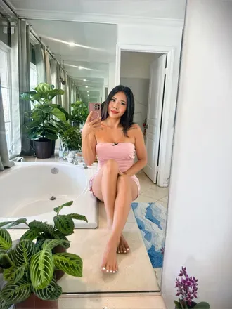 OnlyFans cuenta haelee_moon header 2