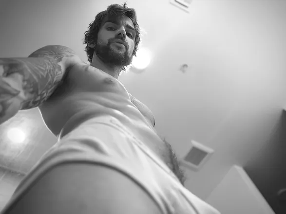 OnlyFans cuenta thesupremekingxxx header 2