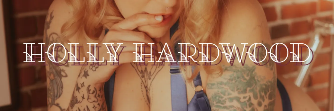 OnlyFans cuenta hollyhardwood header 2