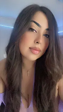 OnlyFans account  xxxboricuamami header 2