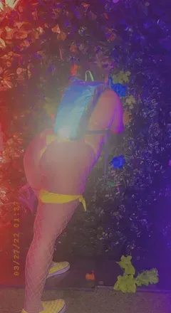 OnlyFans account  tinyheadbanger avatar 1