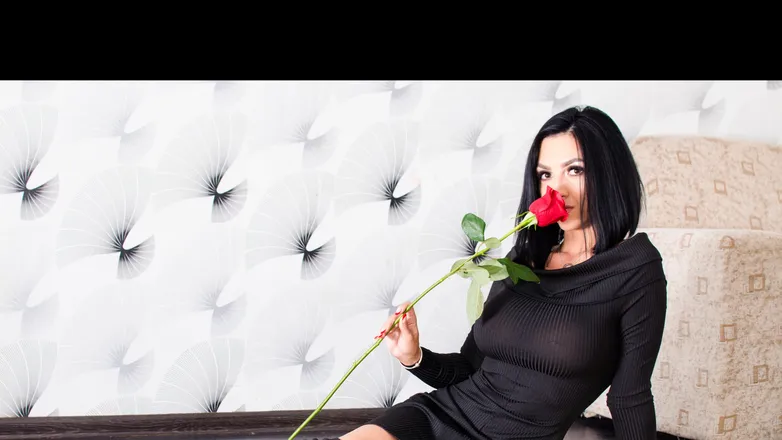 OnlyFans cuenta cassiedelaney header 2