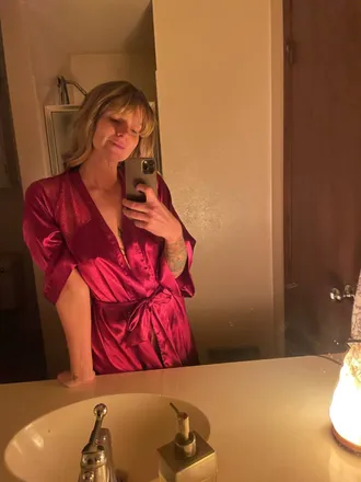 OnlyFans cuenta dhalia_rose4 header 2