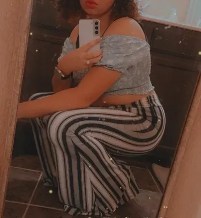 OnlyFans cuenta maenelia avatar 1