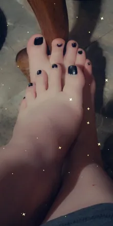 OnlyFans account  lilredhead1128 header 2