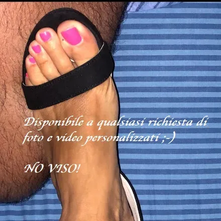 OnlyFans account  piedinoitalia avatar 1