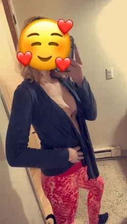 OnlyFans account  nonchalantpandaswife avatar 1