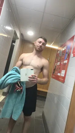 OnlyFans account  hunghairy_xxx header 2