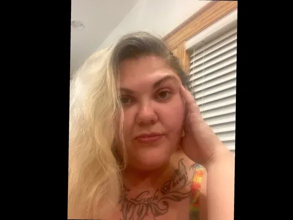 OnlyFans cuenta blondegamerfreepreview avatar 1