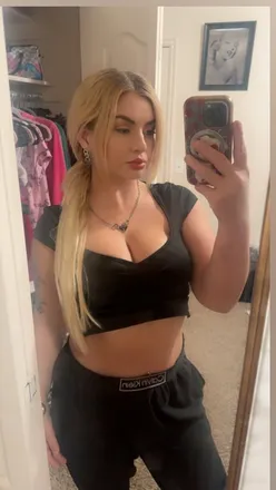 OnlyFans cuenta jassle_bunny header 2