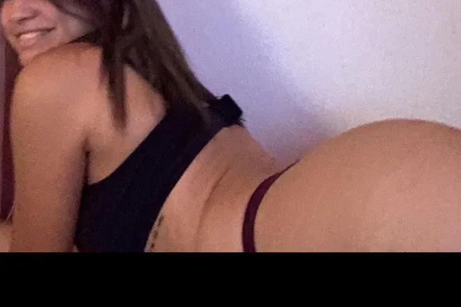 OnlyFans cuenta kyli3bel header 2