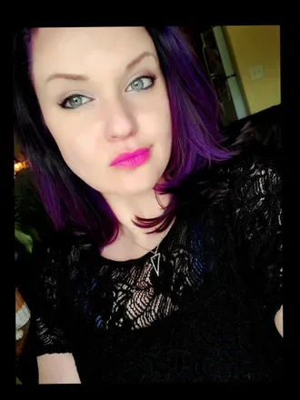 OnlyFans cuenta violetluxy avatar 1