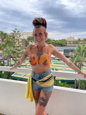 OnlyFans cuenta lunaluxofficial previous_avatars_1 3