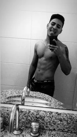 OnlyFans cuenta yojanlarosa avatar 1