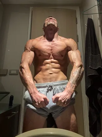 OnlyFans cuenta azza94rfc header 2