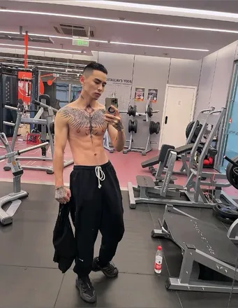 OnlyFans cuenta mulaoshi11 header 2