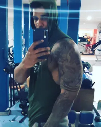 OnlyFans cuenta juanca2525 header 2