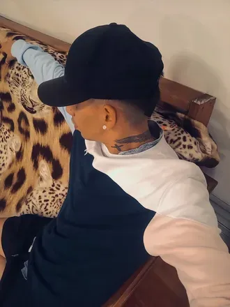 OnlyFans account  jorge.moreira.one header 2